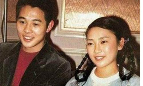李连杰老婆利智:利智最美的时候有多少男人追过她，为什么她选择了李连杰？