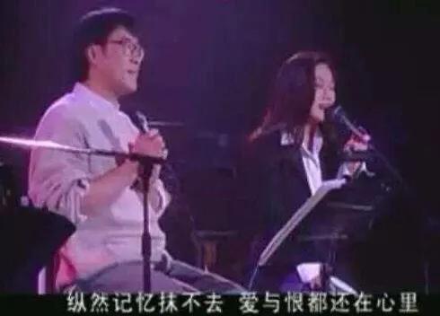 当ai已成往事:《当爱已成往事》歌词的意境，谁能懂？