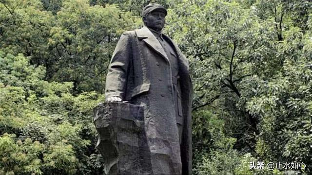 历史上有哪些知名的将军或名人最后是被无名小兵杀死？