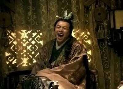 父皇的龙根在我甬道里:清朝皇室每天早起必“冲龙沟”，为何丫鬟争着伺候？