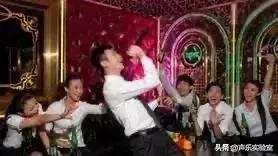 如何在ktv唱好歌(如何在ktv唱好歌)