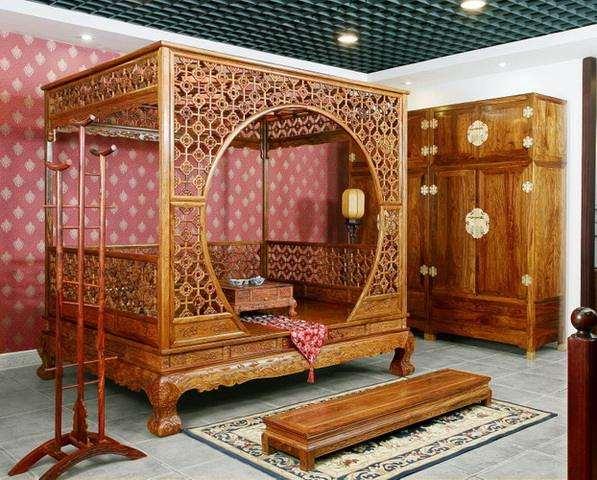 玉镯的由来及故事,你知道的红木家具的历史典故有什么？