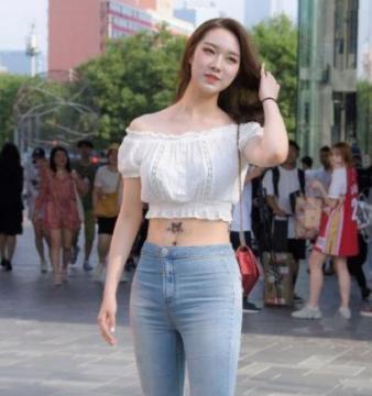 唐骏老婆:打工皇帝唐骏一直租房住，坚持不买房，租房和买房你怎么看