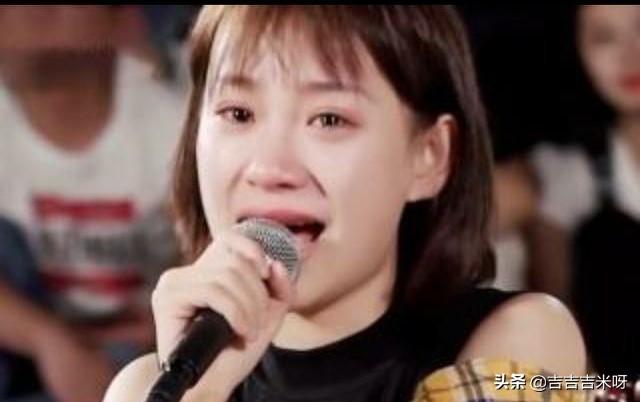 李偲菘:《那女孩对我说》为什么火？