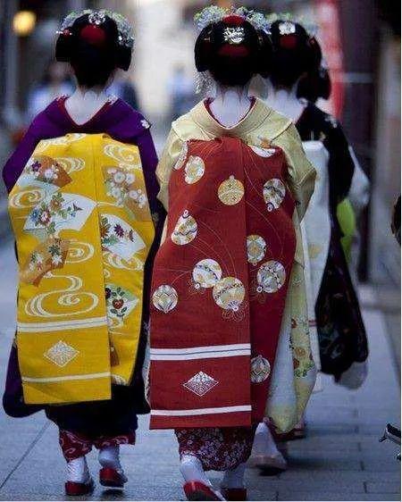 图文 日本和服800年 从古典到华丽 大正 昭和 平成 各个时间的经典都在这里了 日本古代服装排行 Www Lvyou5 Net