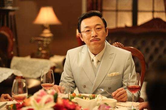 黄渤老婆照片:有人说门当户对的两个人结婚才能长久，对吗？