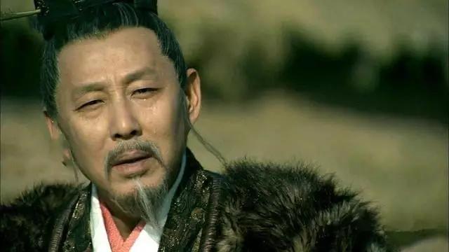 有的同情戚夫人被吕后残杀,有的认为吕后作为刘帮的原配正宫皇后,当