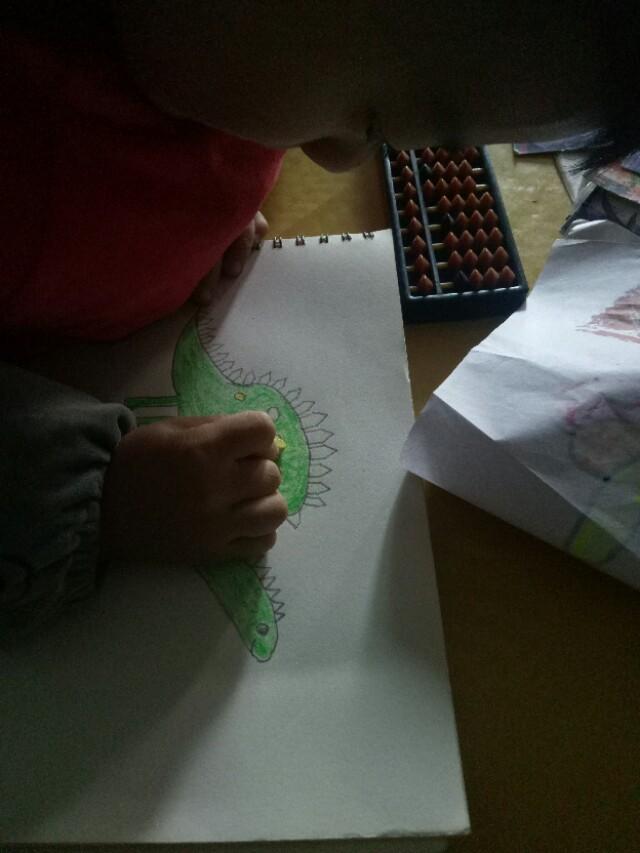 头条问答 孩子刚满四岁 现在幼儿园中班刚学写字 需要每天都练字吗 豁达的小羚子的回答 0赞