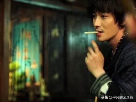 阿宁为什么要当人蛇:《重启之极海听雷》，吴邪“小三爷”的称号是咋来的？