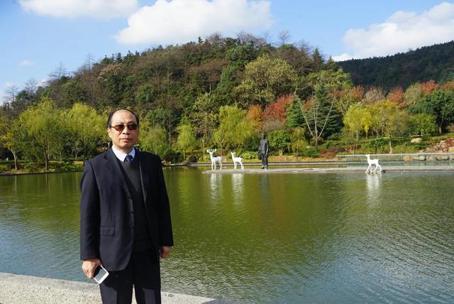 头条问答 女孩子一辈子不谈恋爱 不结婚可能吗 28个回答