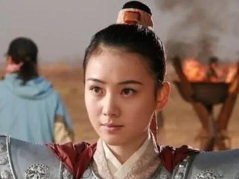 封神演义中,元始天尊眼睁睁看着玉帝的女儿被杀,为什么就是不救？