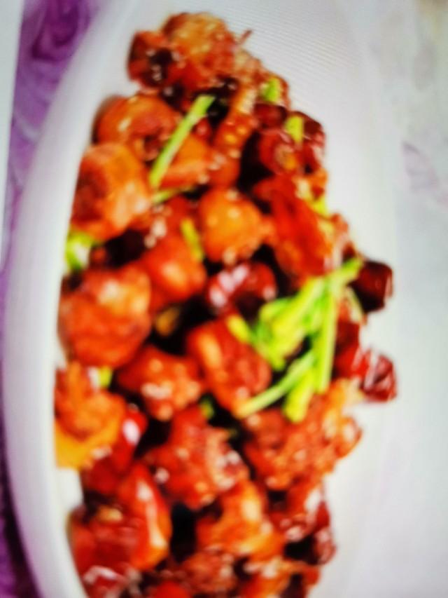 辣炒鸡胸肉怎么做好吃:辣炒鸡胸肉怎么做好吃窍门 为什么鸡胸肉更适合减肥？