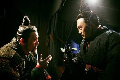 《大秦赋》为什么不请富大龙演秦王？