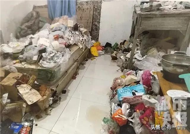 西安24岁女租客火了！把出租房变成垃圾场,房东心态崩了,怎么评价？