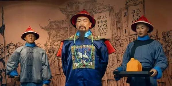 清朝知府,道台,巡抚负责什么,谁大？