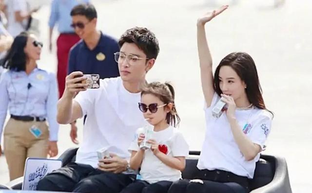 老婆偷情(山东男子回家发现妻子偷情，愤怒下打伤偷情者被判刑，你怎么看？