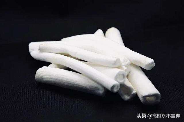 产妇 通草鲫鱼汤:产妇可以喝通草鲫鱼汤吗 即鱼怎么做即鱼汤怎么做下奶？