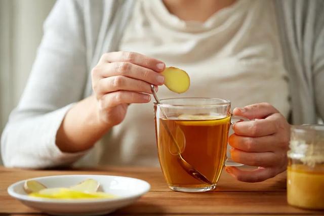 喝蜂蜜水补肾吗，蜂蜜对胃病有好处吗？为什么？