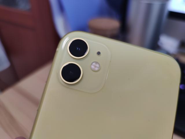 可以推荐一部iphone吗？
