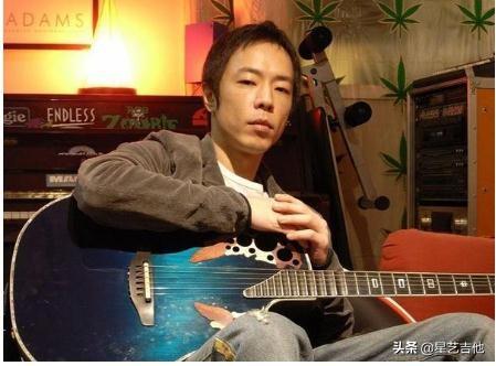 娄艺潇资料:现在弹吉他，弹的好的都是什么人