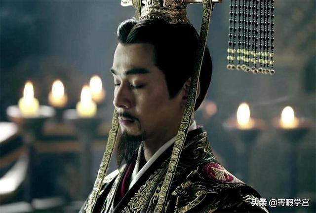 为什么秦始皇用“朕”做专属代称？