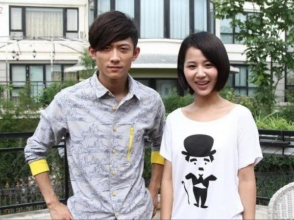 张一山杨紫狂吻图片:张一山跟杨紫，男未娶女未嫁，你觉得他俩还有戏吗