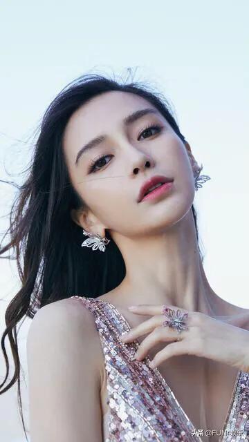 baby现身医院就医:Angelababy到底整容没