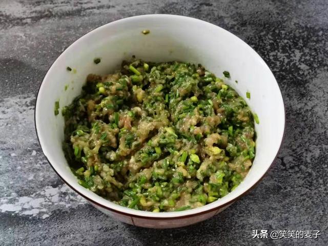 为了防止饺子粘皮:煮饺子不破皮的方法，您知道几种？饺子的风俗来历您知道吗？