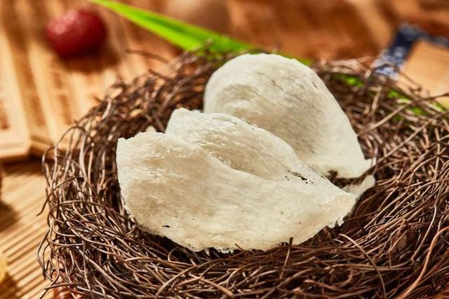 燕窝什么时间吃效果最好,燕窝味道怎么样，好喝吗？