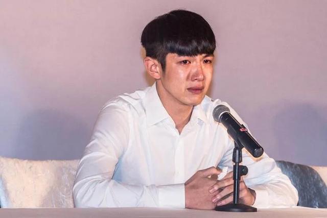 金马奖事件:这次的李小璐事件，为什么黄毅清和秦奋要这么积极参与