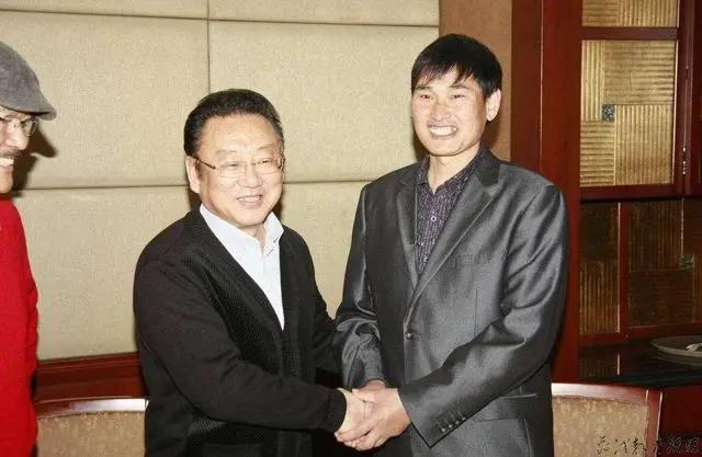 六小龄童体:六小龄童究竟为什么晚节不保