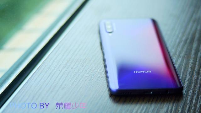 荣耀9x与oppo k5哪个更耐用？