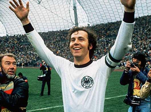 迄今为止，足球史上最难超越的十大巨星球员都有谁？插图121