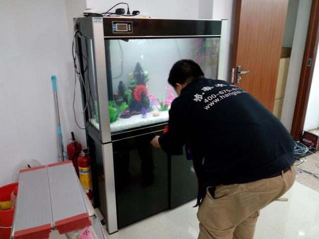 爱佳鱼缸安装步骤？