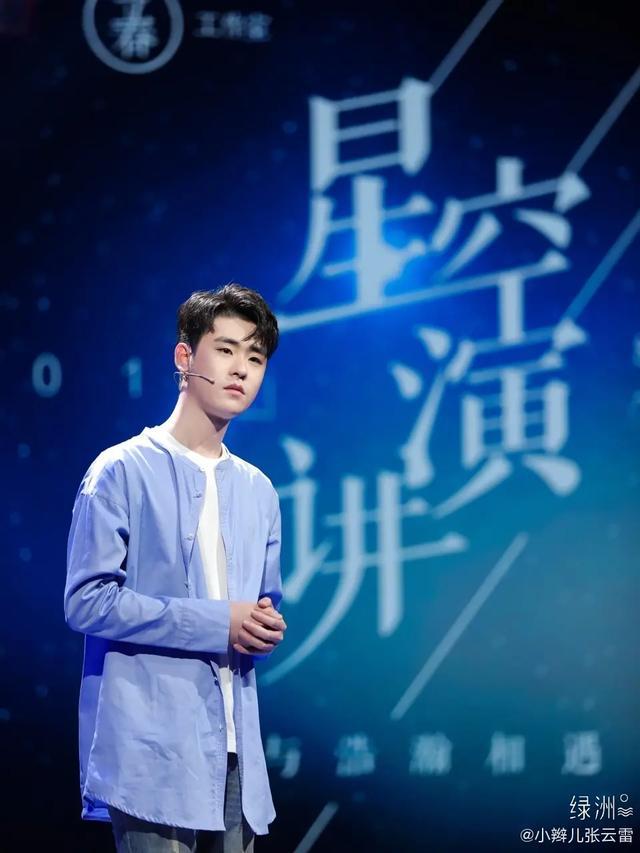 海天一色是什么秘密:秋高气爽是什么原理，怎么解释？