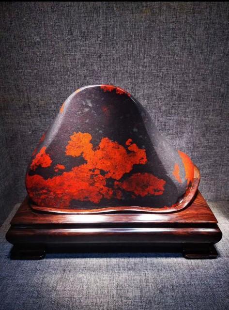 宝石种类有哪些,石头怎么分类？下图属于什么类型？