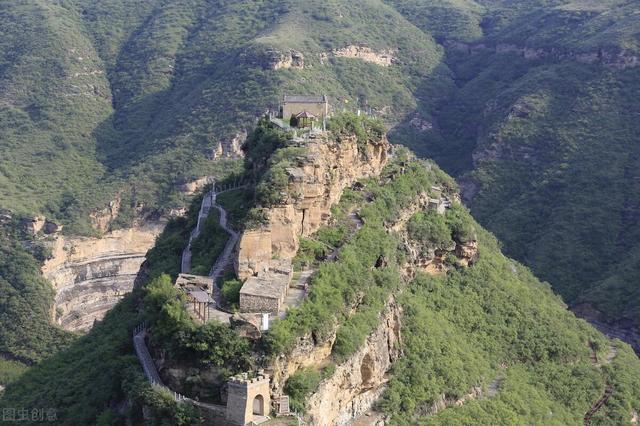 在陕西有一条最美的“沿黄观光路”，风景美，景点多，不知道你走过吗？有什么感受？