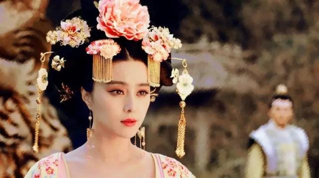 傅明宪庄家彬:穆晓光离婚、坐牢，这一切到底是不是为了范冰冰？