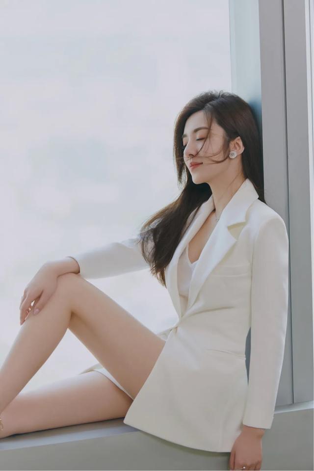 如何评论《我的体育老师》里古灵精怪王小米的扮演者王晓晨？