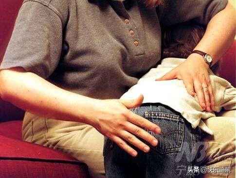 我家孩子吃饭跟数米粒一样,我心里有种想揍他的冲动,该不该打？
