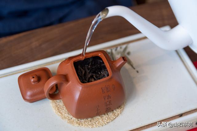 灰尘使者:买的茶叶很多很脏怎么处理