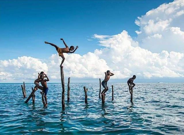 巴瑶族人会不会进化出脚蹼并演化成类似人鱼的形态?