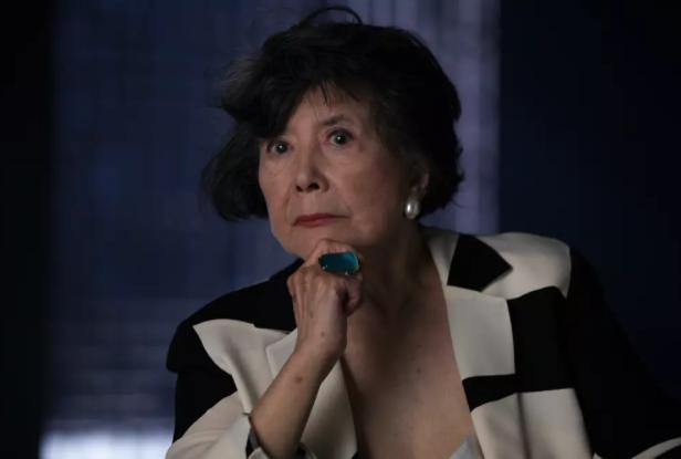 007邦女郎确诊:007黑日危机中的邦女郎由谁主演？