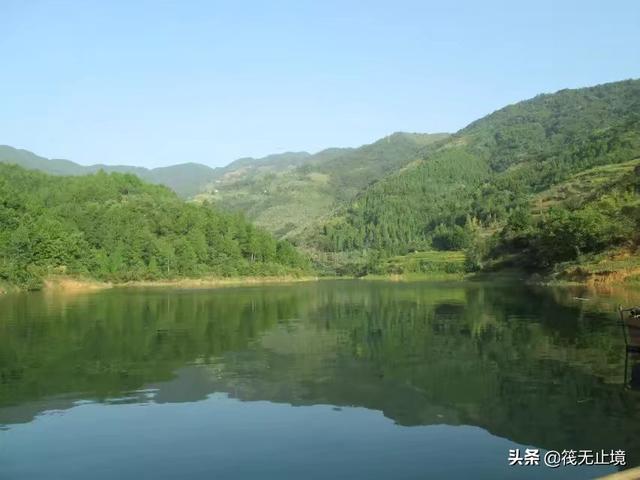 海钓活饵可以用泥鳅:筏钓中，他们挂泥鳅做钓饵，效果真的有那么好吗？