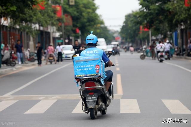 全职宝妈在家怎么赚钱:全职妈妈送完孩子上学后，赋闲在家有什么副业推荐吗？(全职妈妈学什么好找工作)