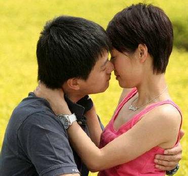 刘恺威杨幂吻戏:杨幂和刘恺威会复婚吗？说说你的观点？