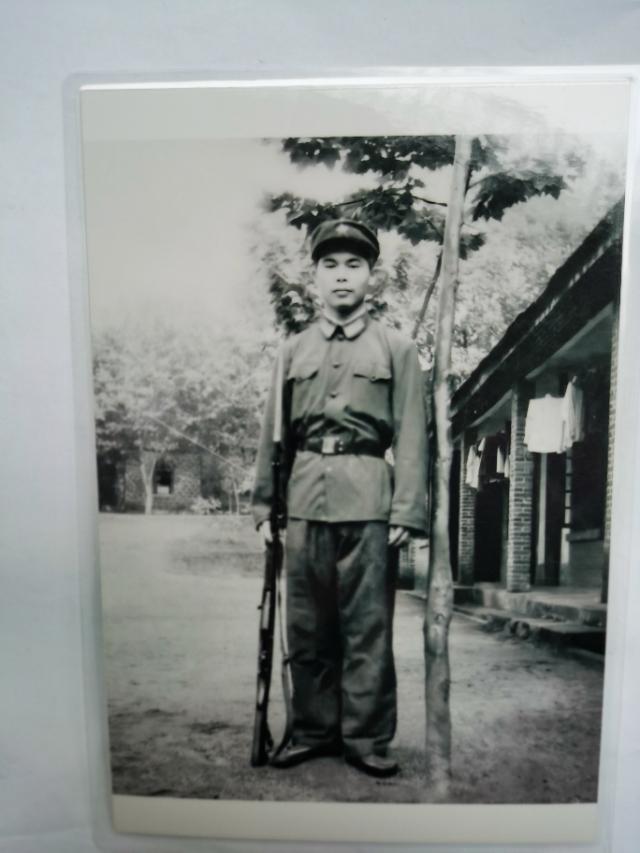 卫立煌将军:为什么安庆人喜欢去合肥？