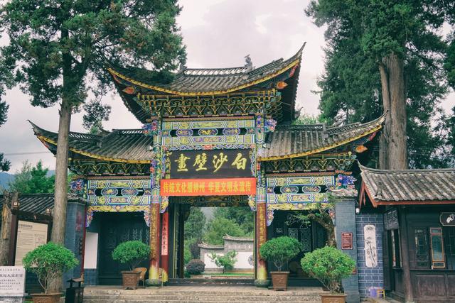 辽宁古镇比丽江更古老丽江古镇和束河古镇哪个更好玩