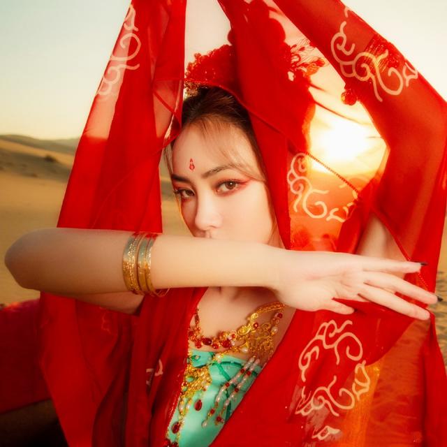 谢可寅:谢可寅的魅力到底在哪里？怎么让我这么着迷？