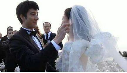 王力宏的老婆:王力宏好友钢琴王子李云迪被传当街小便，你怎么看